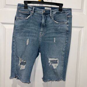Good American Size 16 Bermuda Shorts Blue Distressed Frayed Hem Women’s